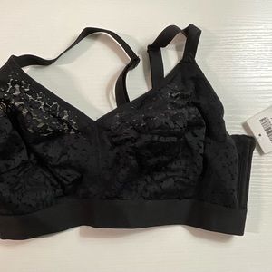 Chantelle Wireless Lace Bra 32F